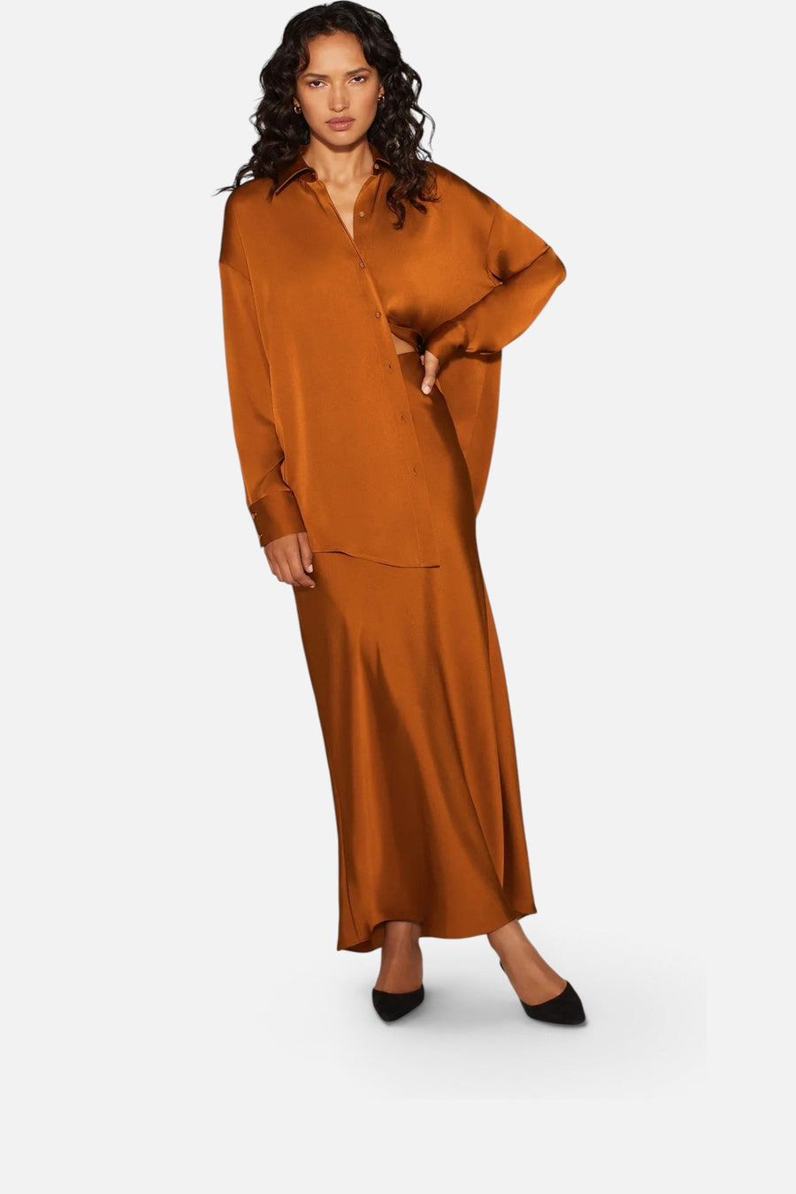 Favorite Daughter The Smooth Ex-Boyfriend Shirt in Caramel – front view