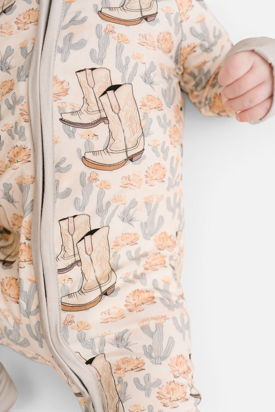Floral Cowgirl Bamboo Sleeper – detail