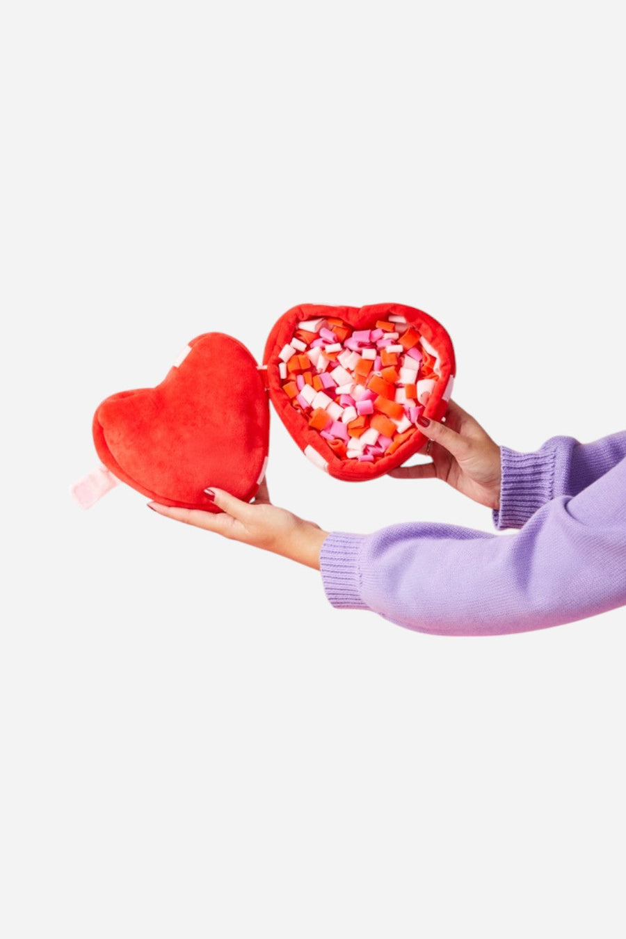 Foggy Dog Be My Valentine Interactive Snuffle Dog Toy – detail