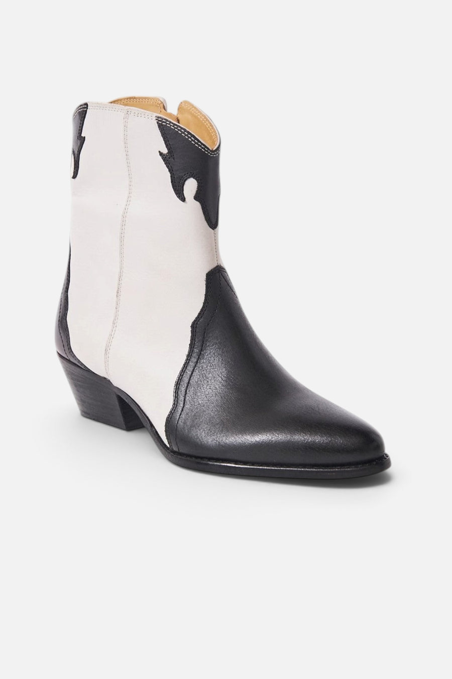 Free People Shoes New Frontier Western Boot in Arctic Fox Combo – three-quarter view
