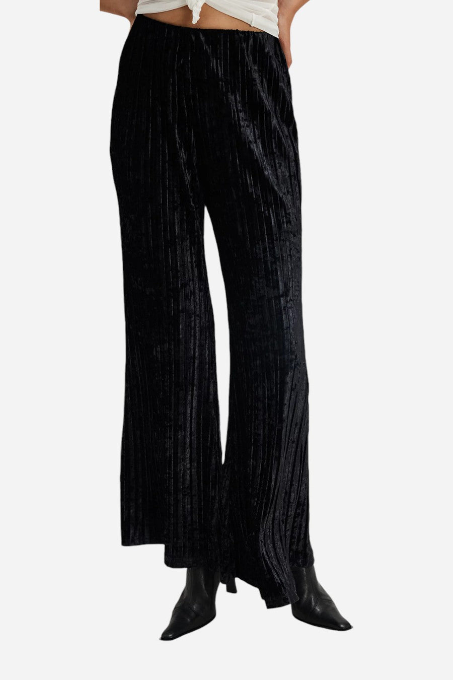 Free People Star Sign Velvet Pant in Black – detail