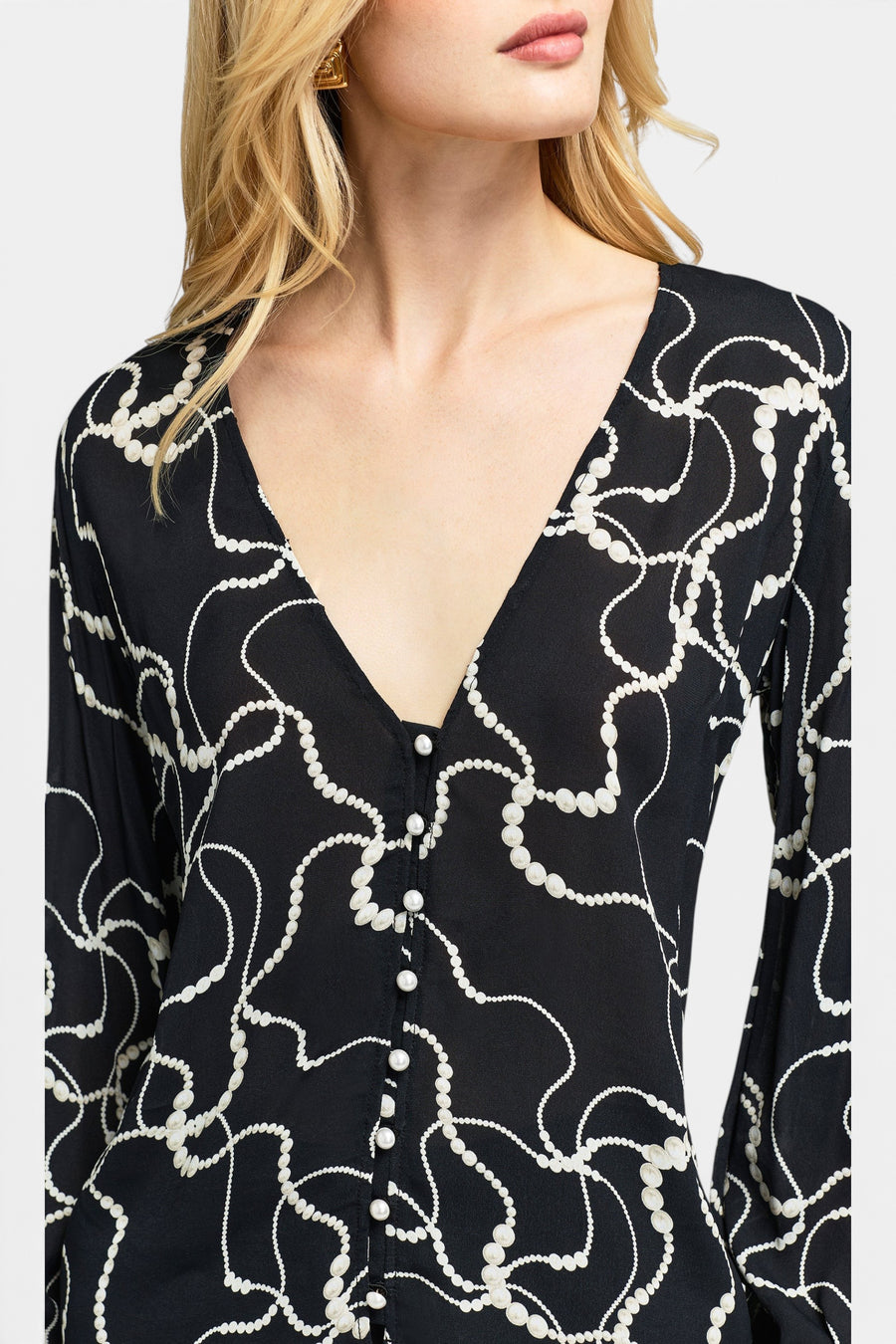 Generation Love Haven Pearl Georgette Blouse in Black/Ivory – back view