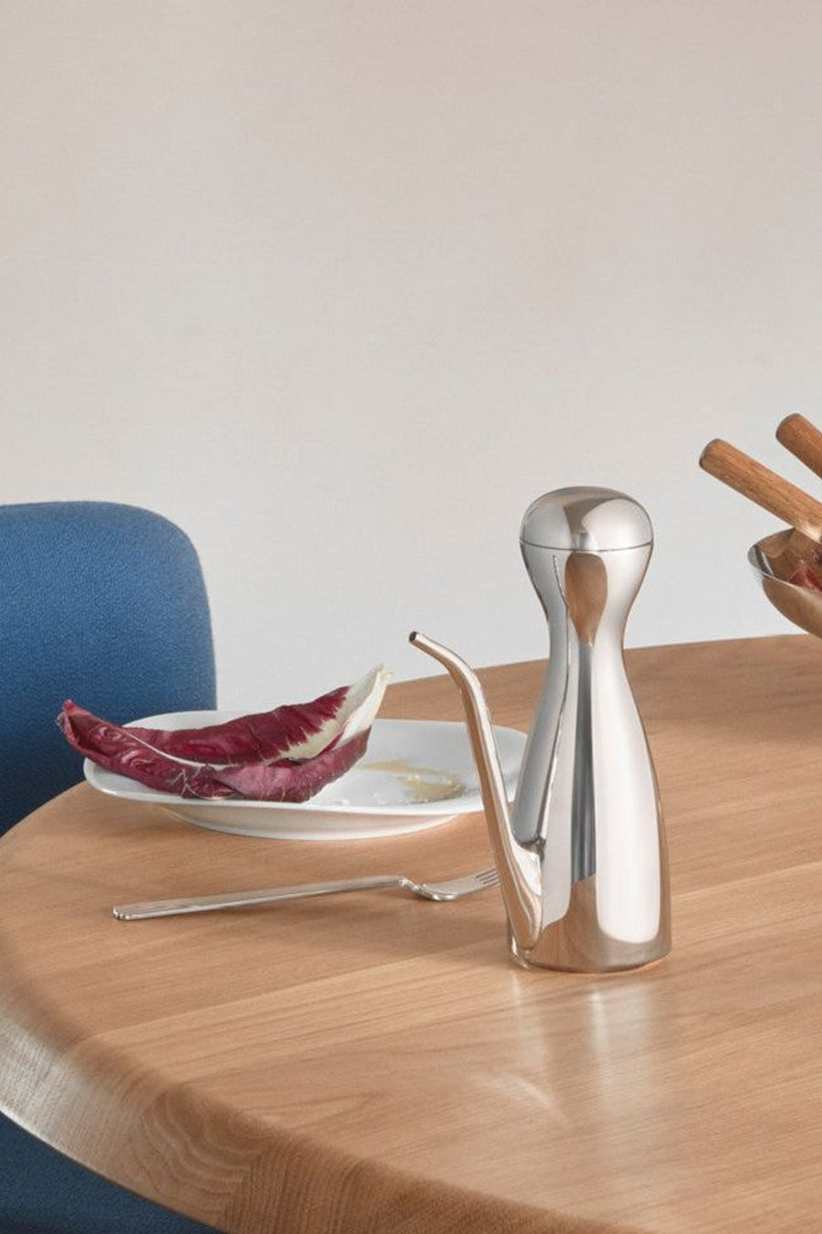 Georg Jensen Alfredo Oil Can – side view