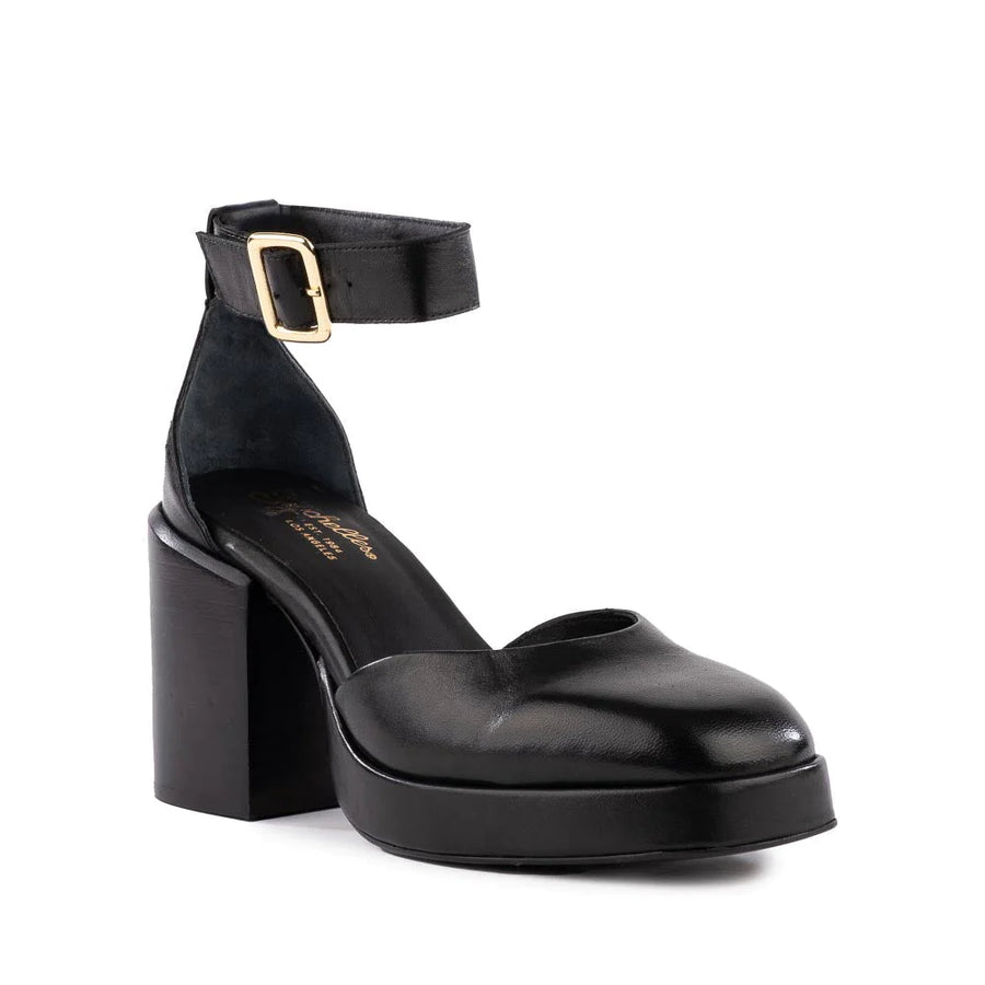 Seychelles Gleaming Heel in Black Leather