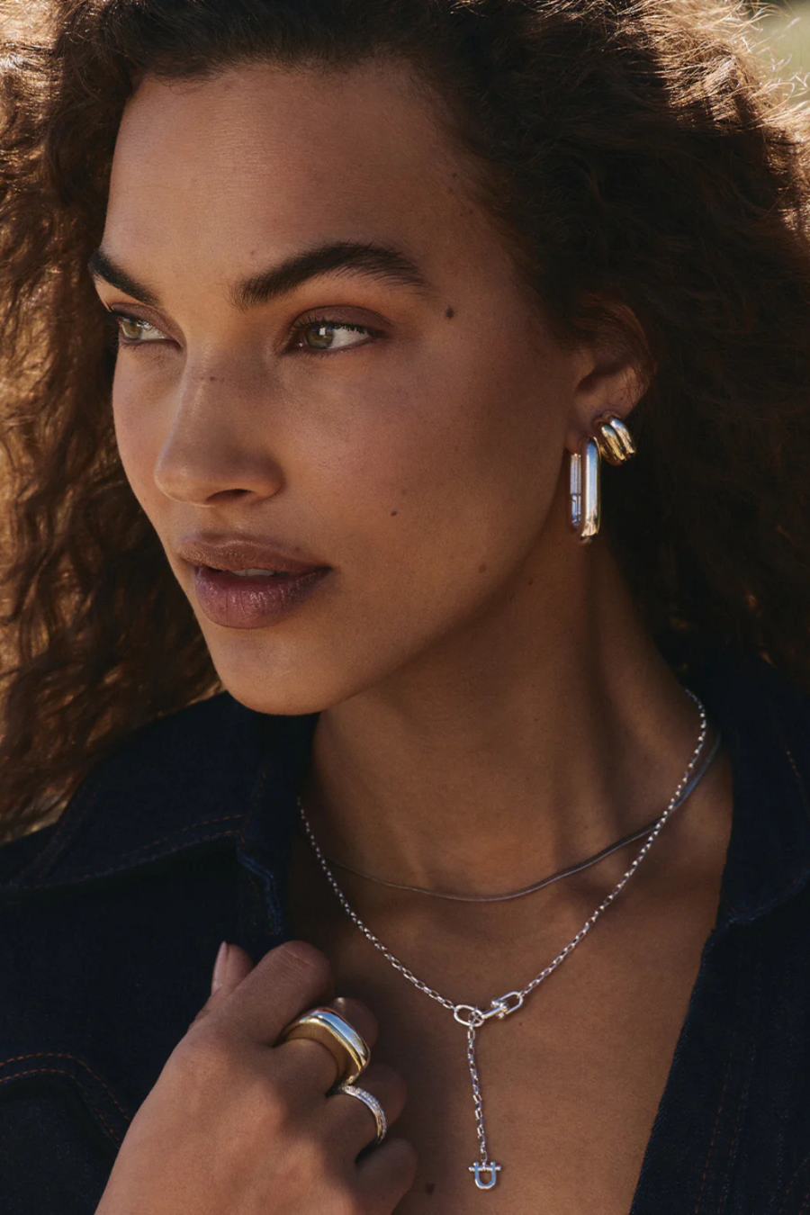 Gorjana Zoey Statement Hoops – side view