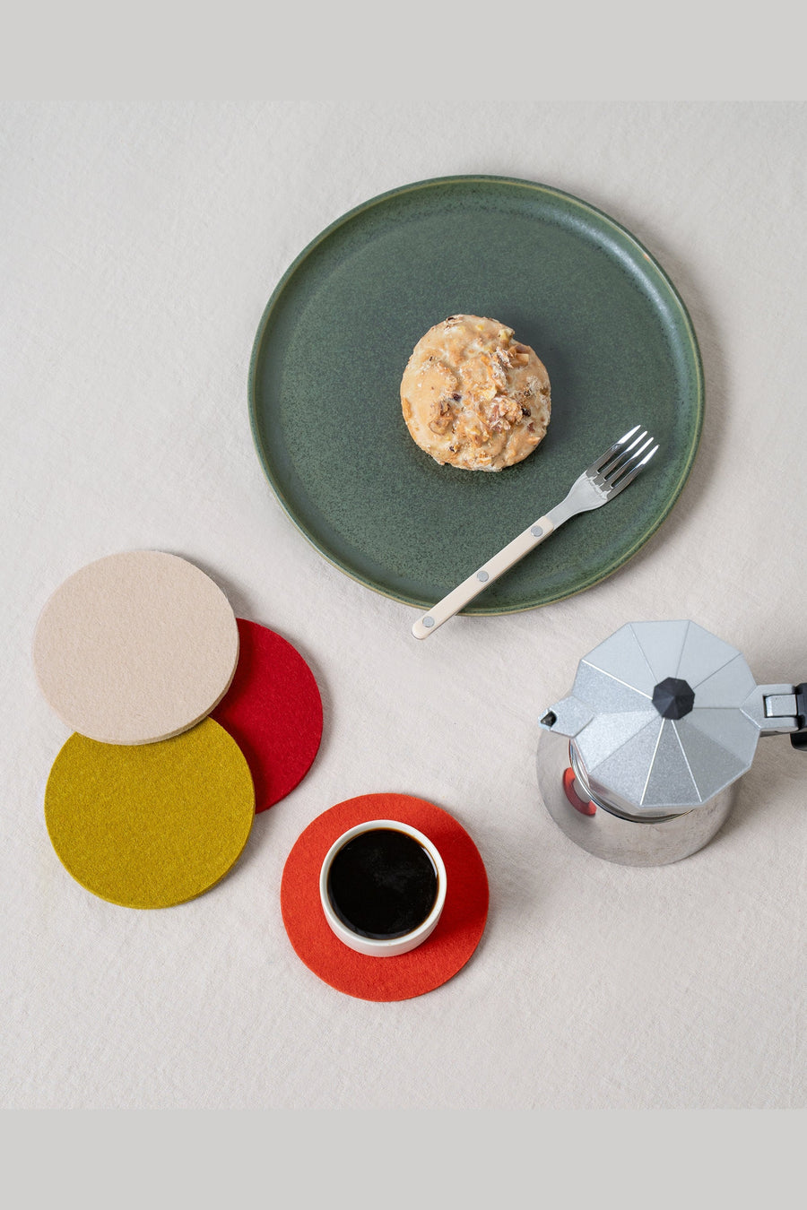 Graf Lantz Bierfilzl Merino Wool Round Coaster Set in Elstar – alternate