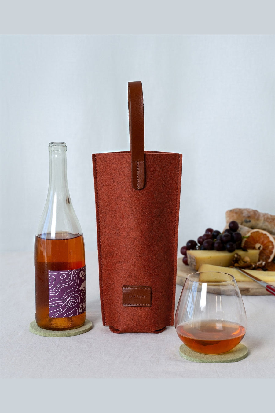 Graf Lantz Hana Merino Wool Bottle Bag – detail