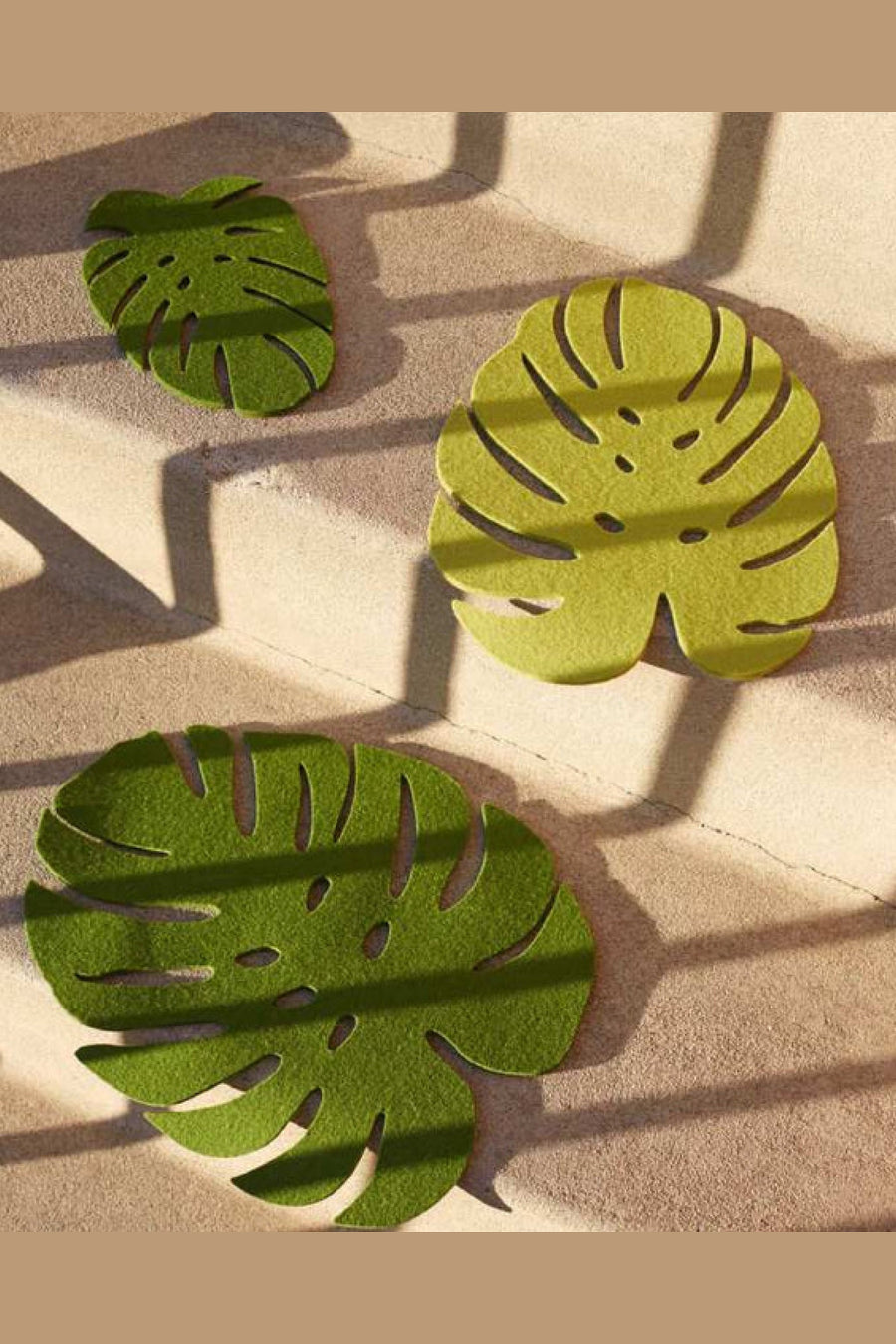 Graf Lantz Monstera Merino Wool Trivet in Pistachio, Medium – detail