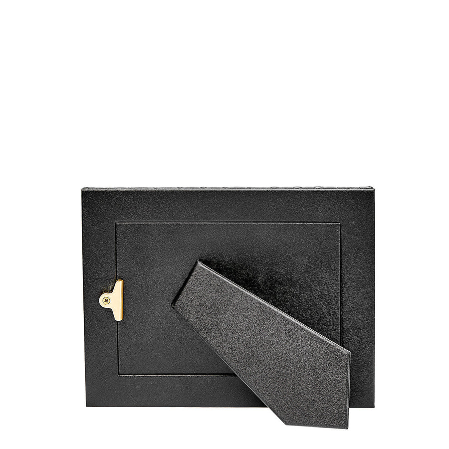 Graphic Image 5" x 7" Woven Frame in Black Woven Leather – side view