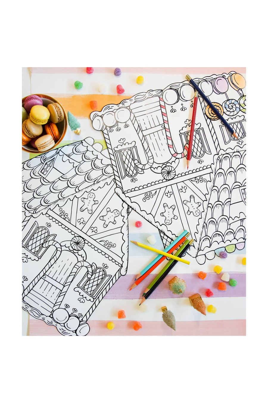 Hester & Cook Die-Cut Gingerbread House Coloring Placemat – alternate