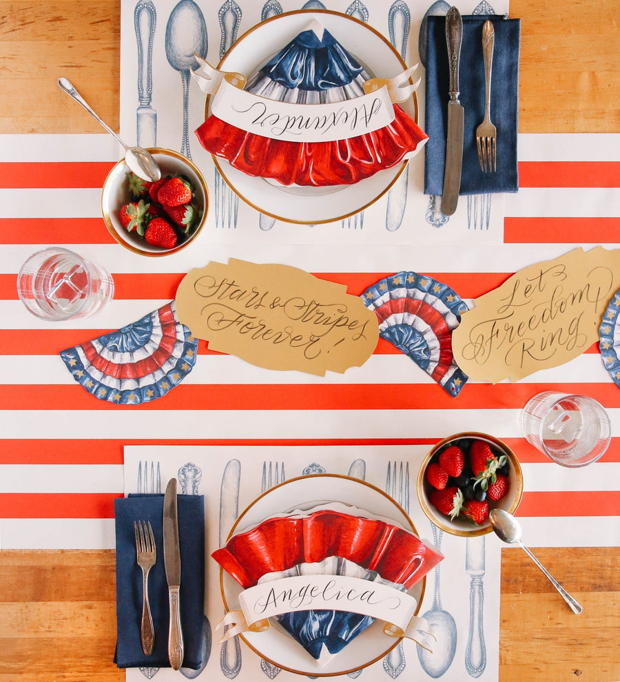 Hester & Cook Die Cut Star-Spangled Placemat - Set of 12 – detail