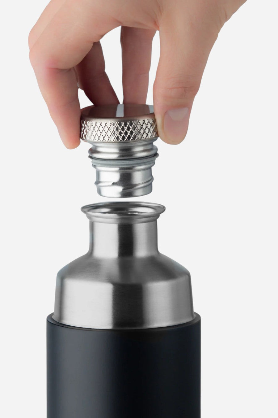 High Camp Flasks Firelight Flask® - 750ml – flat lay
