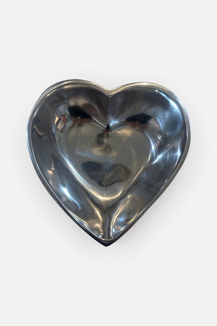 India Handicrafts Aluminum Heart Bowl – front view