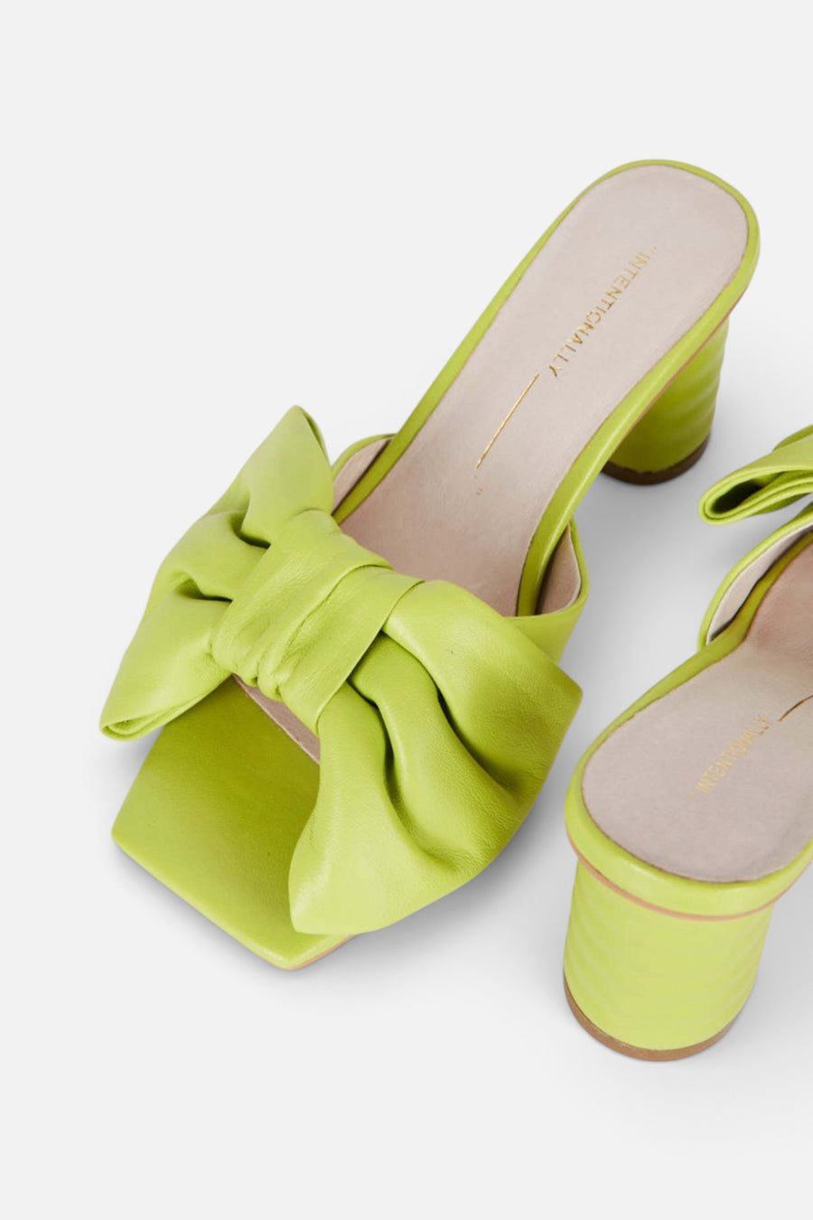 Intentionally Blank Kriselda Leather Heel in Neon Lime – detail