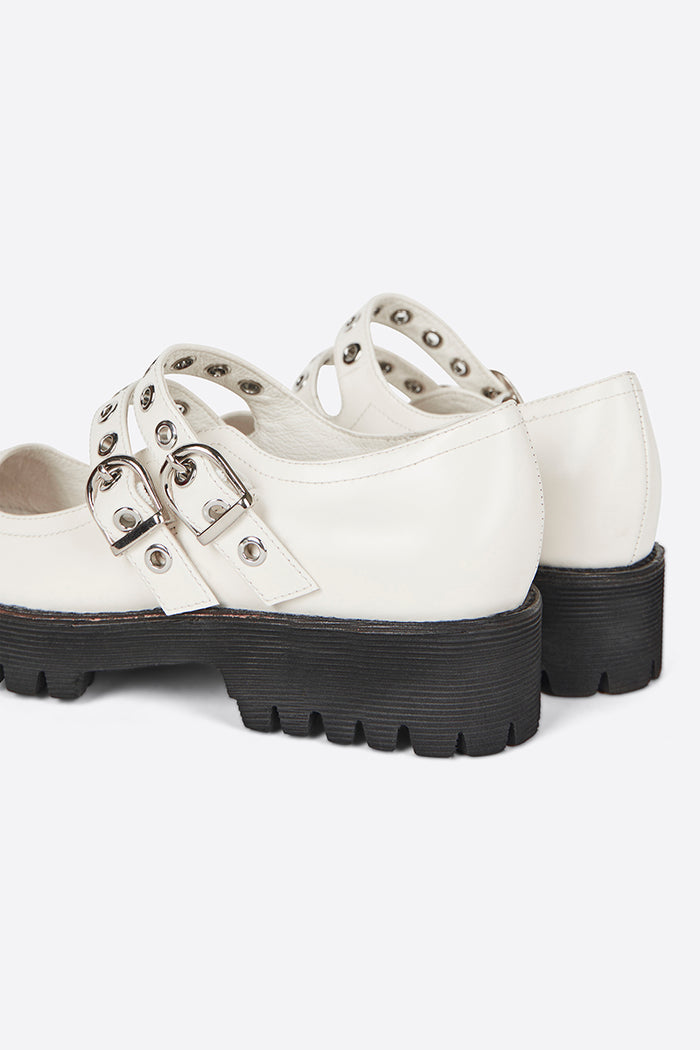 Intentionally Blank Vero Mary Jane in Cream Box Leather – flat lay