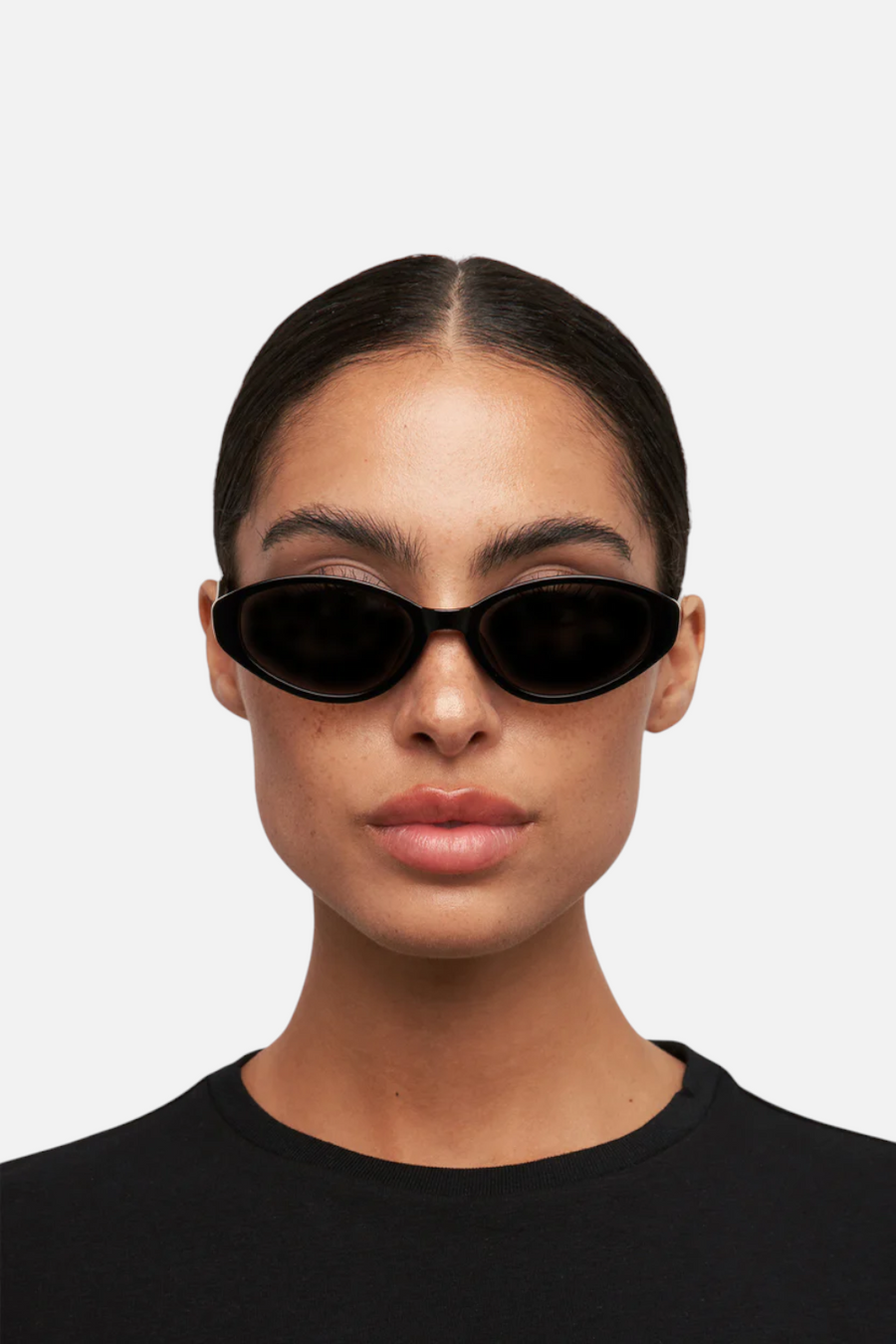 Otra Eyewear Ivy in Black & Smoke