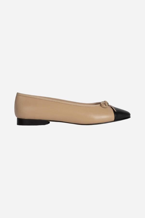 Jeffrey Campbell Arabesque Cap Toe Flat in Natural Black