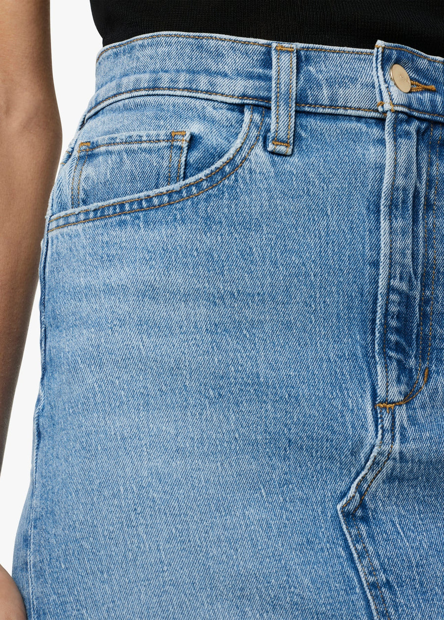 Joes Jeans Joplin Skirt with Raw Hem in Bad Habit – detail