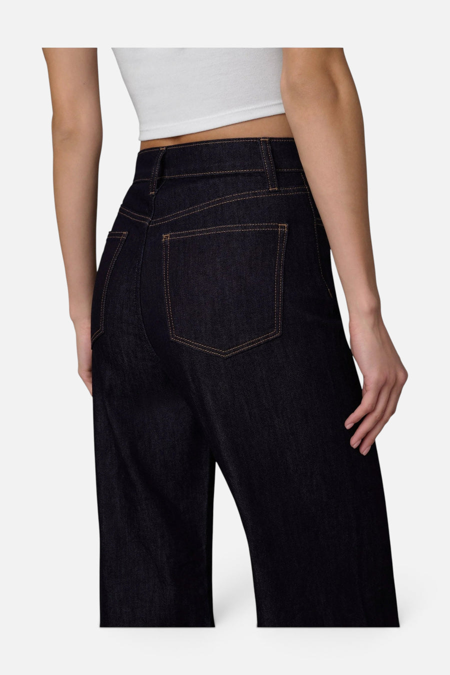 Joe's Jeans The Mia Wide Leg Jean in Absolutely – detail