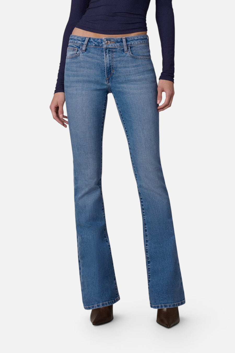 Joe's Jeans The Naomi 90s Bootcut Jean in Rooftop – front view