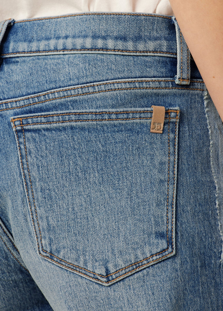 Joes Jeans The Ozzie with Frayed Hem in Opposites Attract – flat lay