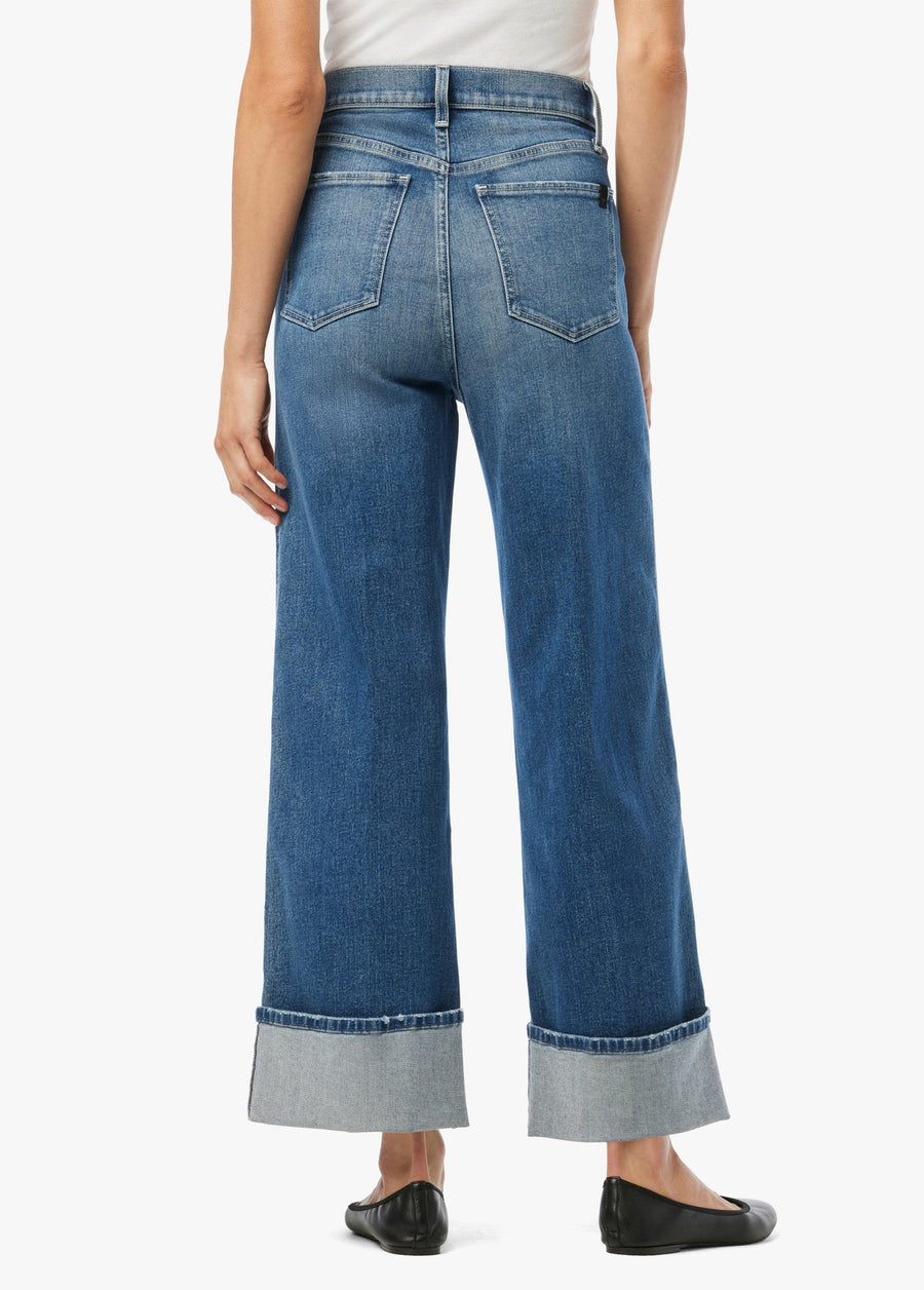 Joes Jeans The Trixie High Rise Wide Leg Trousers in First Bite – side view