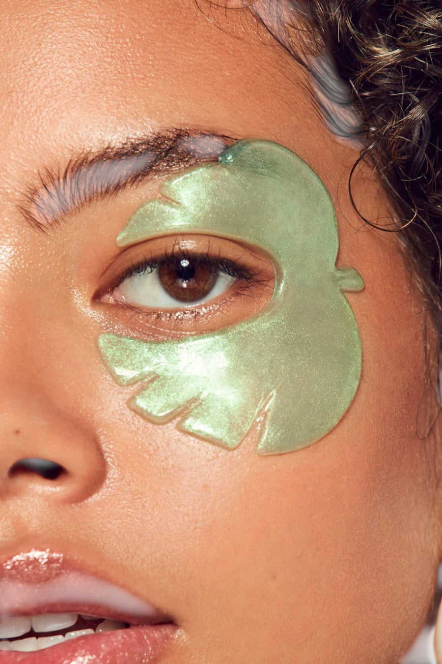 KNC Beauty Cactus Cucumber Eye Mask S/5 – side view