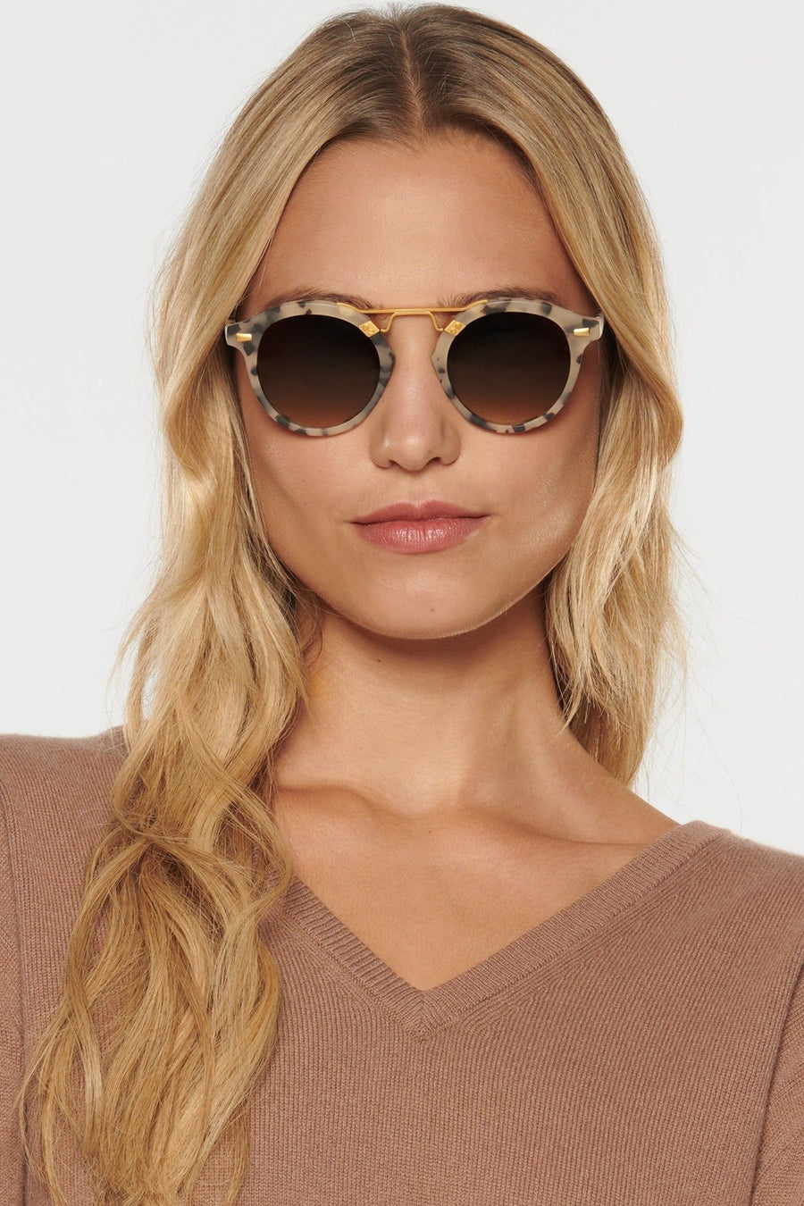 Krewe STL II Sunglasses in Matte Oyster 24K – side view