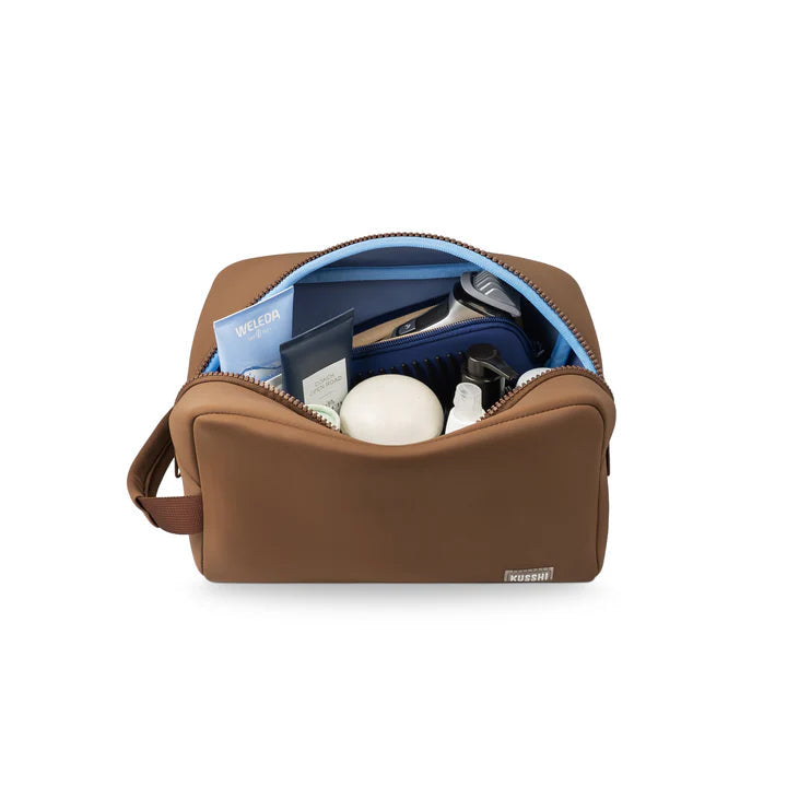 Kusshi Neoprene Dopp Kit in Chocolate Brown – back view