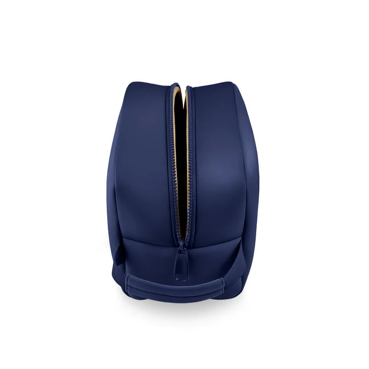 Kusshi Neoprene Dopp Kit in Navy – alternate