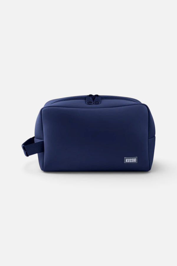 Kusshi Neoprene Dopp Kit in Navy