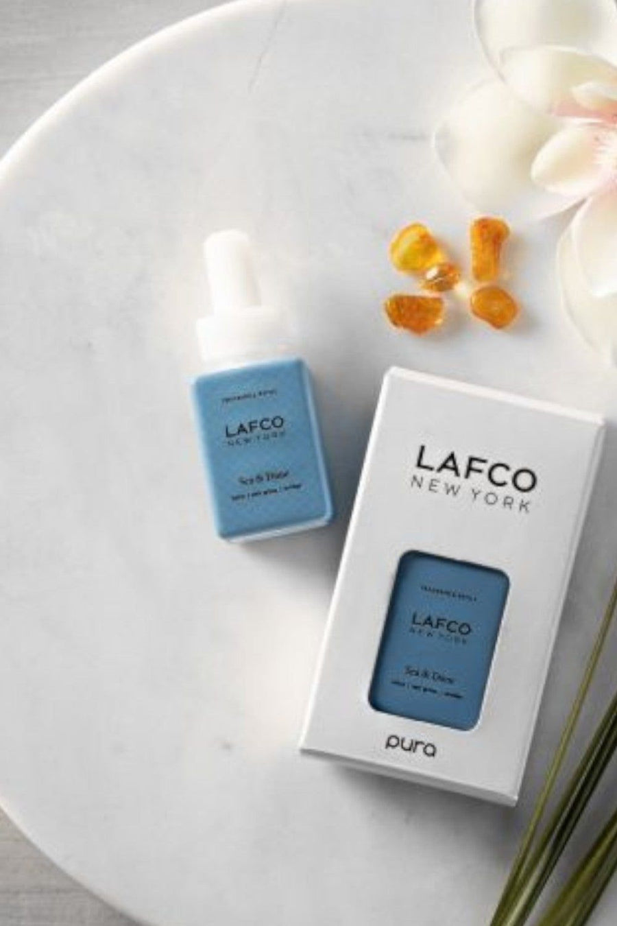 Lafco Sea & Dune Pura Diffuser Refill – side view