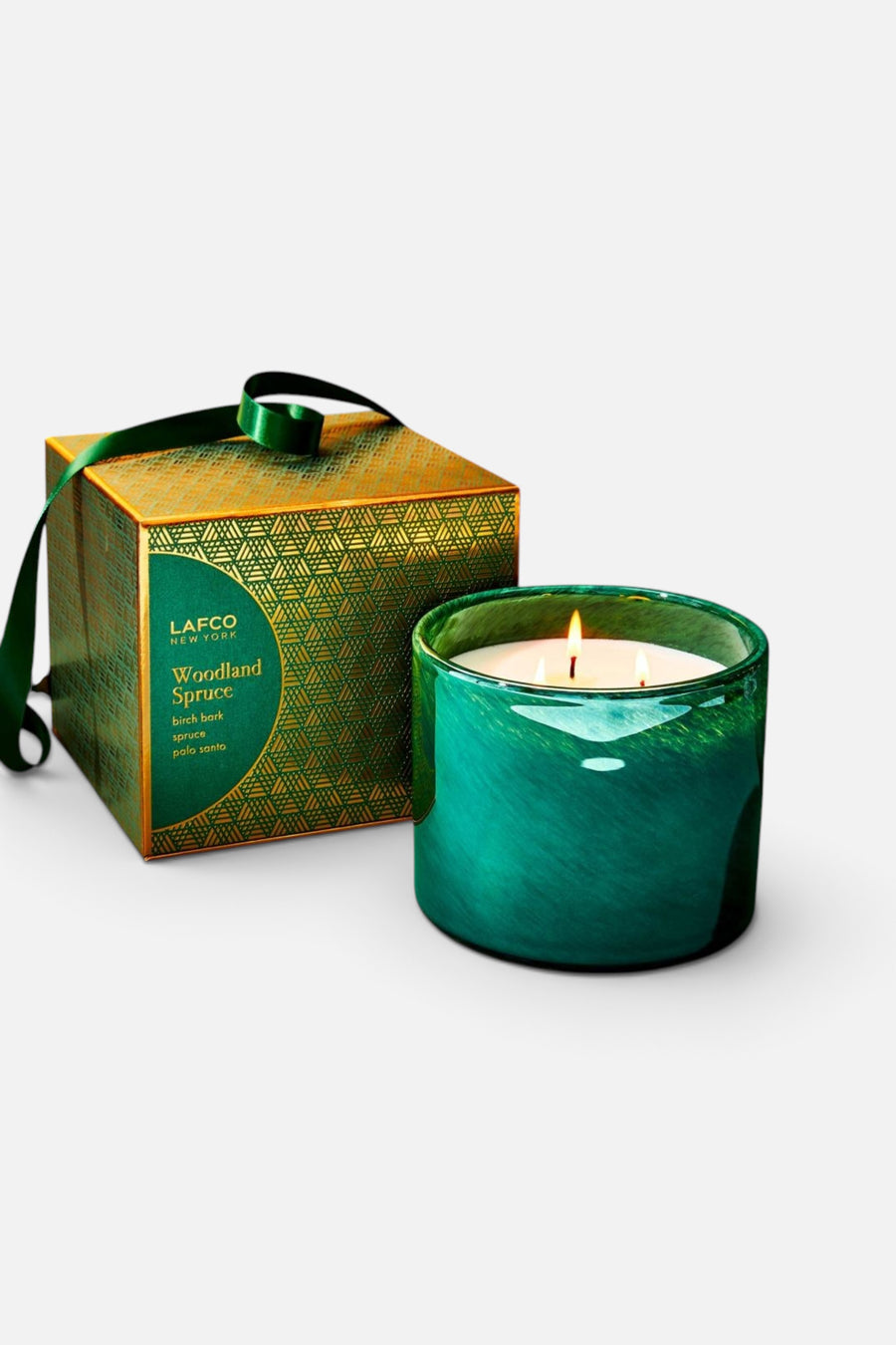 LAFCO Woodland Spruce 3 Wick 30 Oz – side view