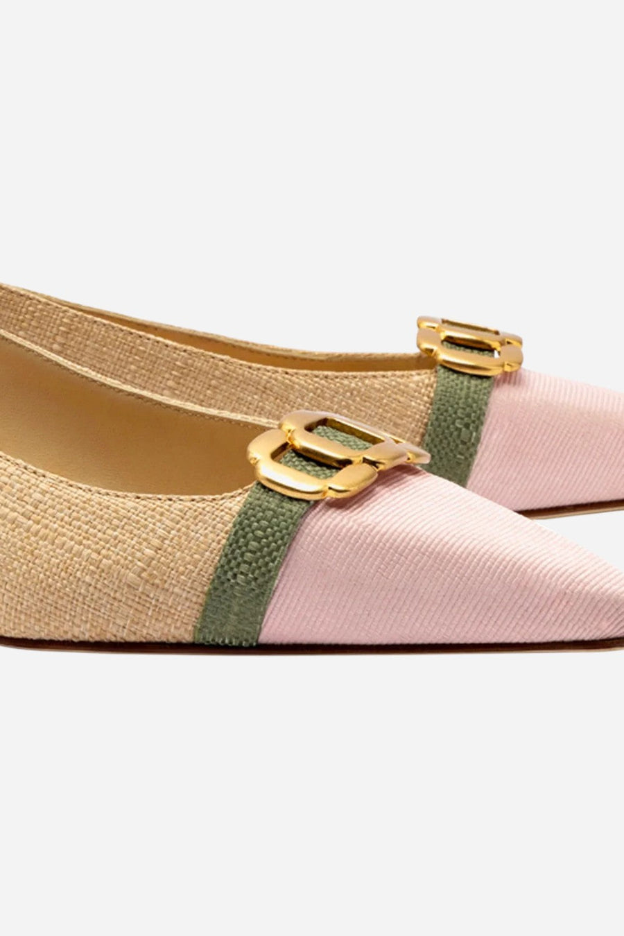 Larroude Franca Pump in Beige Raffia – detail