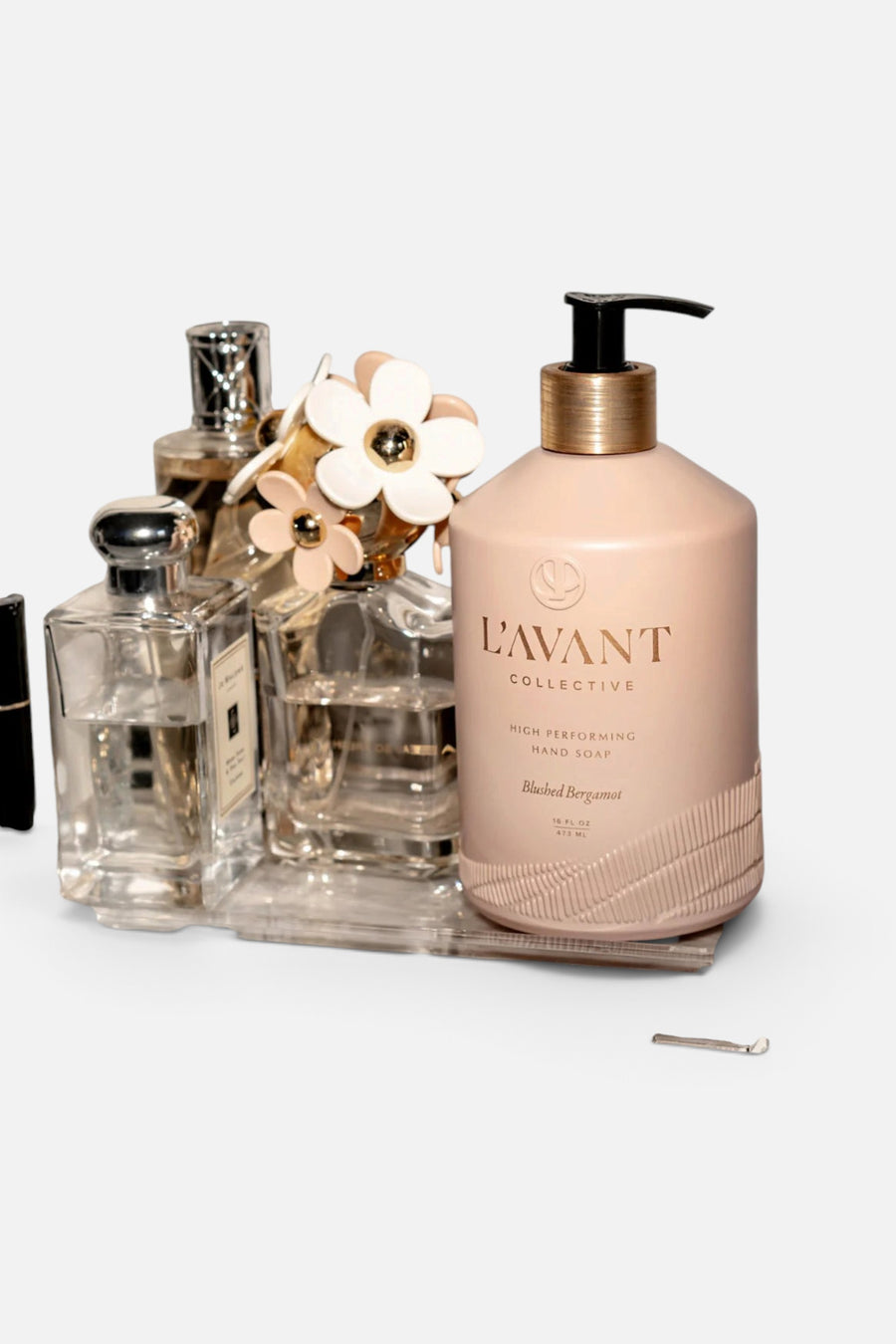L'Avant Collective Inc. Blushed Bergamont Hand Soap – side view