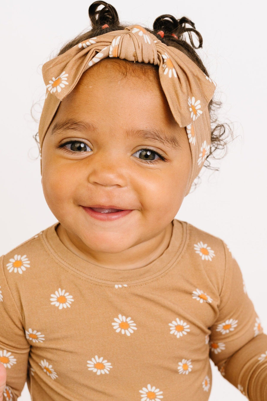 Little Daisy Bamboo Headband – on model