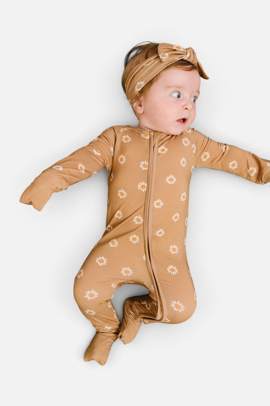 Little Daisy Bamboo Sleeper – on model