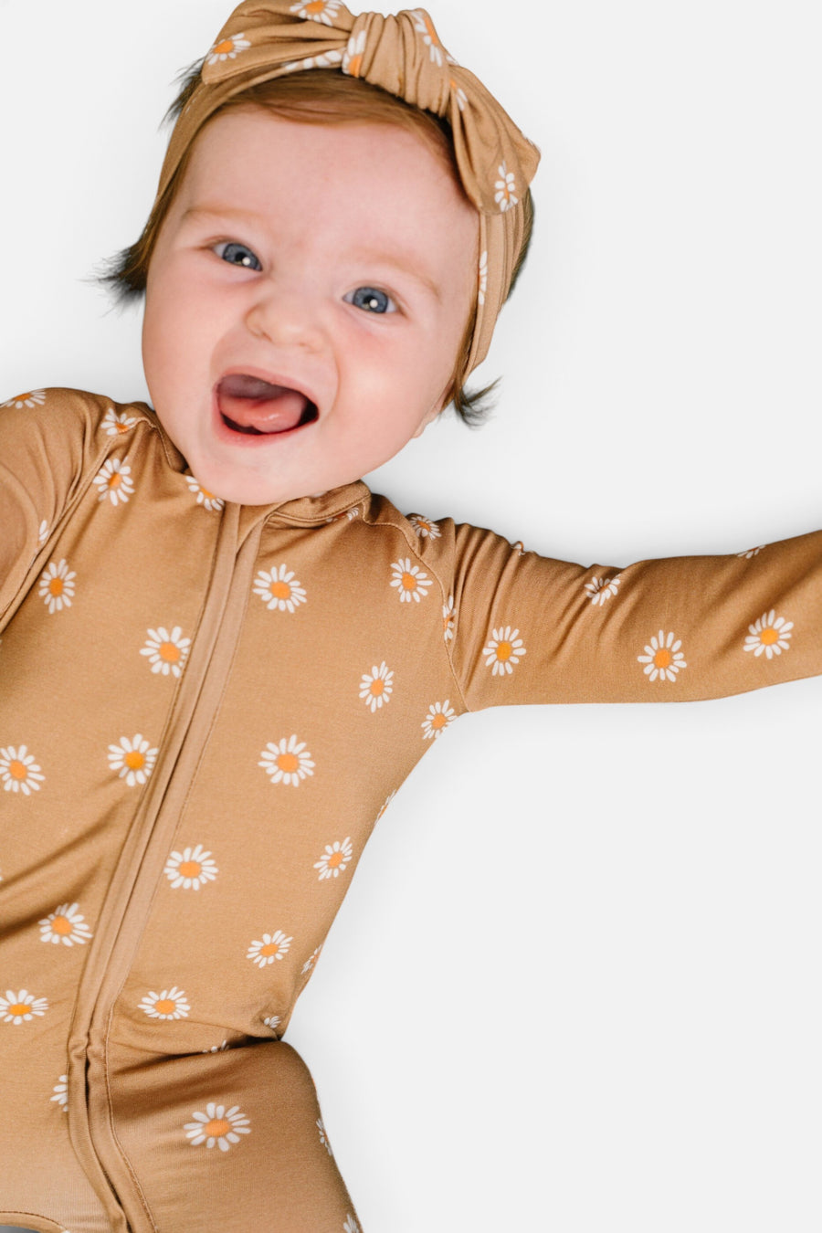 Little Daisy Bamboo Sleeper – on model