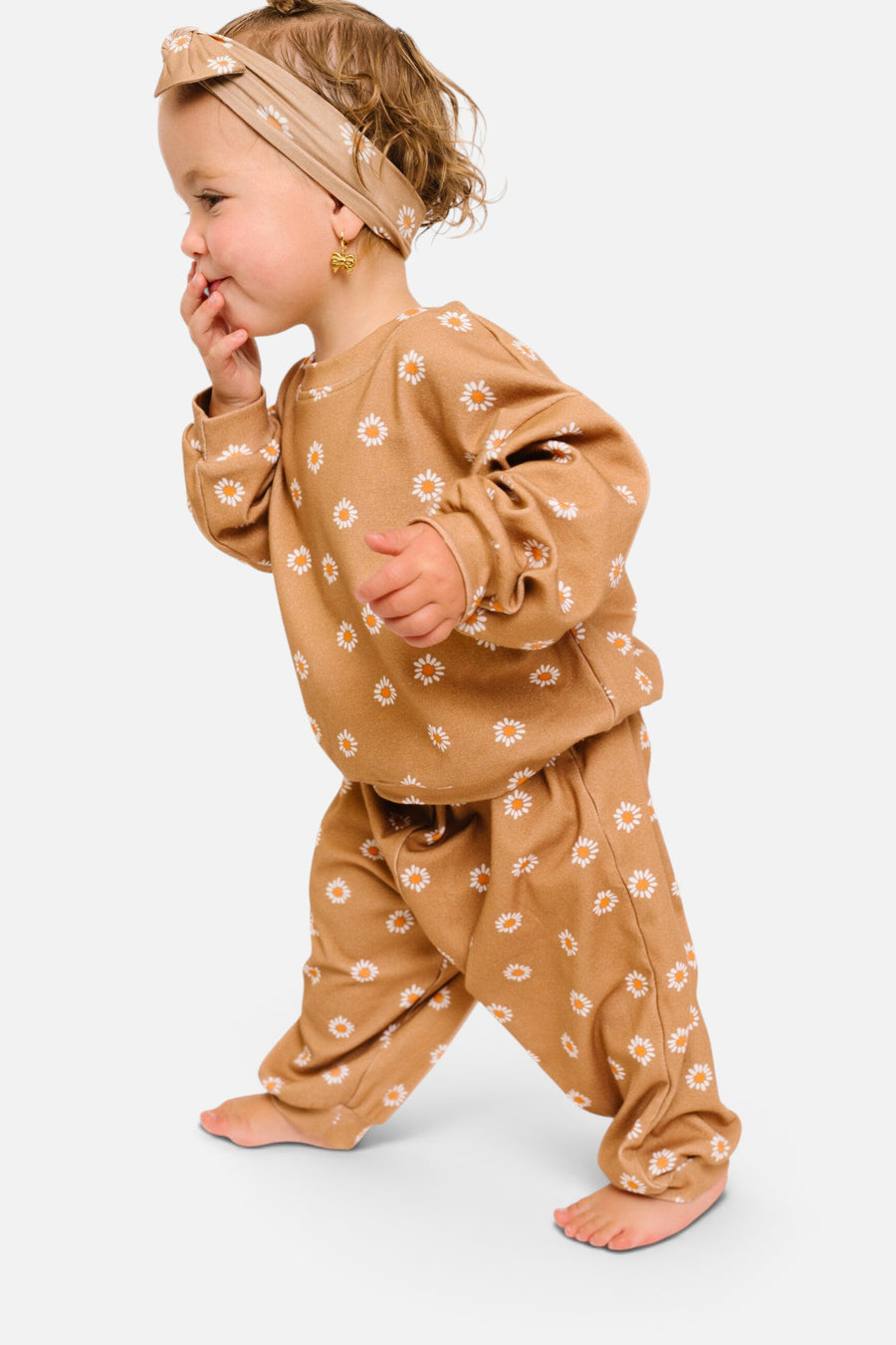 Little Daisy Sweatsuit – alternate