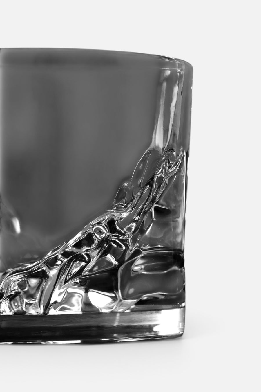 Litton Grand Canyon Crystal Whiskey Glass Set of 2 – detail