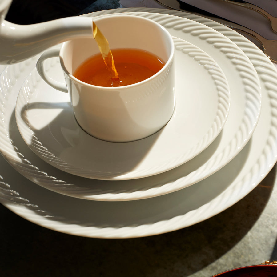 L'Objet Corde Saucer in White – back view
