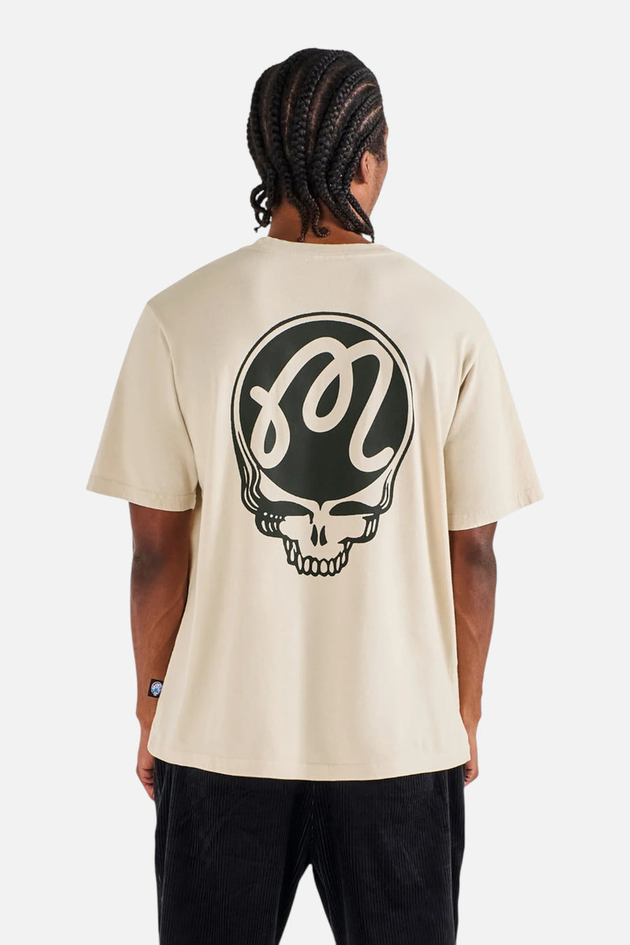 Malbon Golf Men's Grateful Dead Bermuda Tee in Rainy Day – side view
