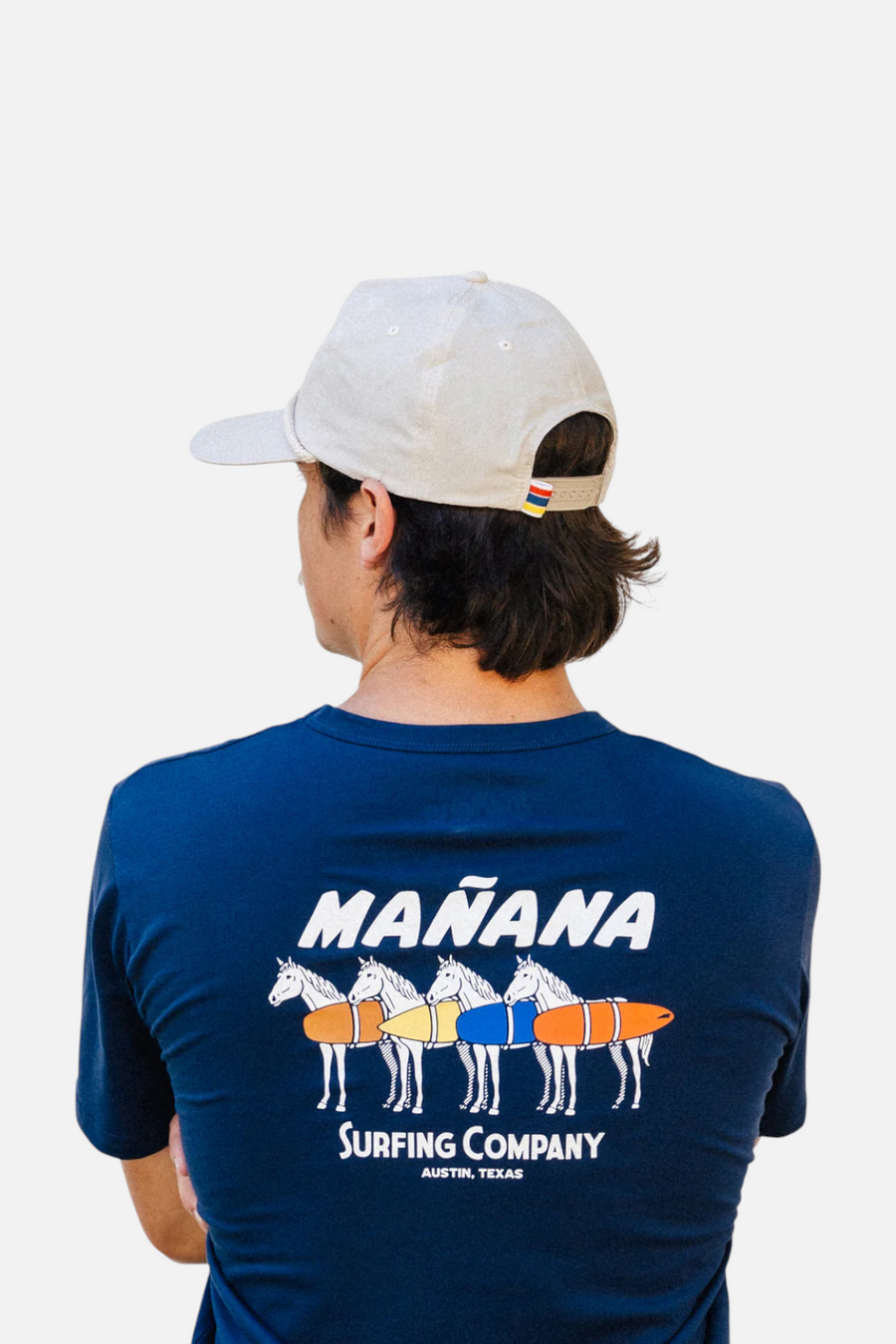 Manana Men's Four Horses Tee – side view