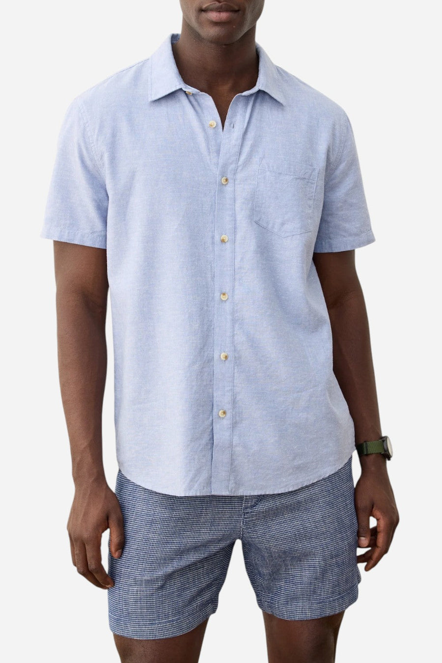 Marine Layer Better-Than-Linen Short Sleeve Shirt in Chambray – detail