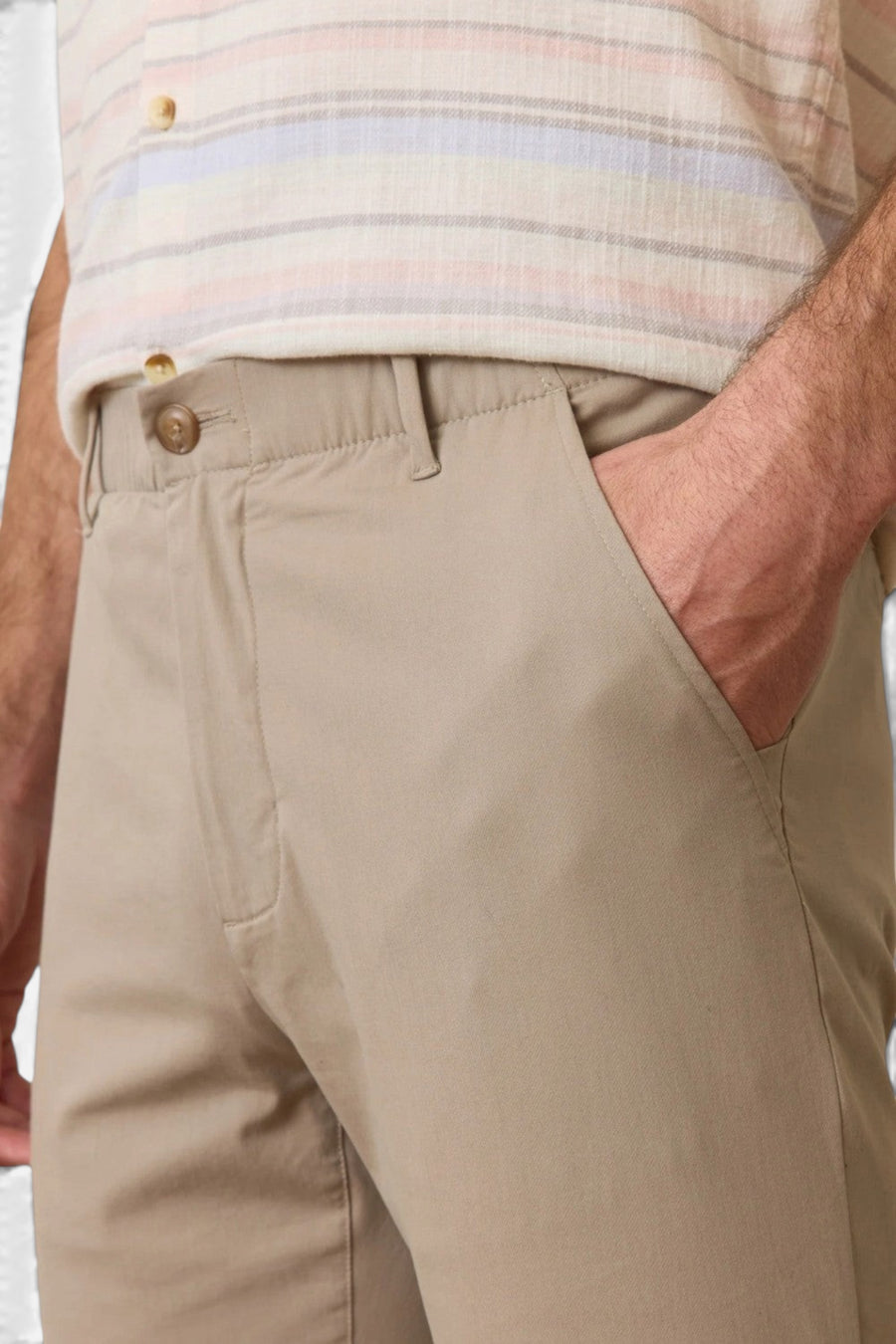 Marine Layer Saturday Breeze Chino in Vintage Khaki – detail