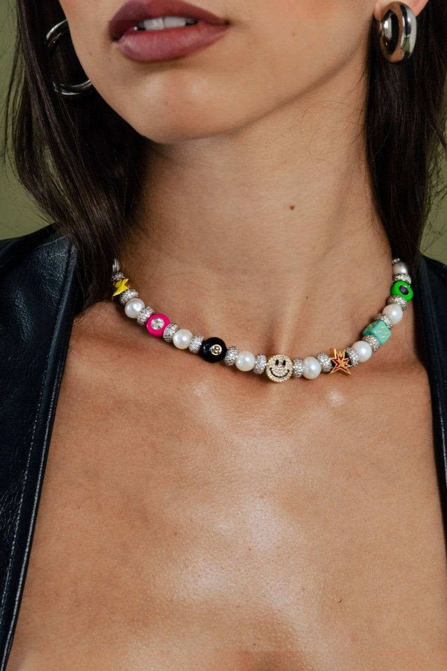 Martha Calvo Enamel Pearl Necklace – back view
