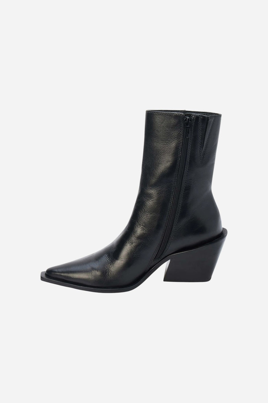 Matisse Cleo Pointed Toe Bootie in Black – alternate