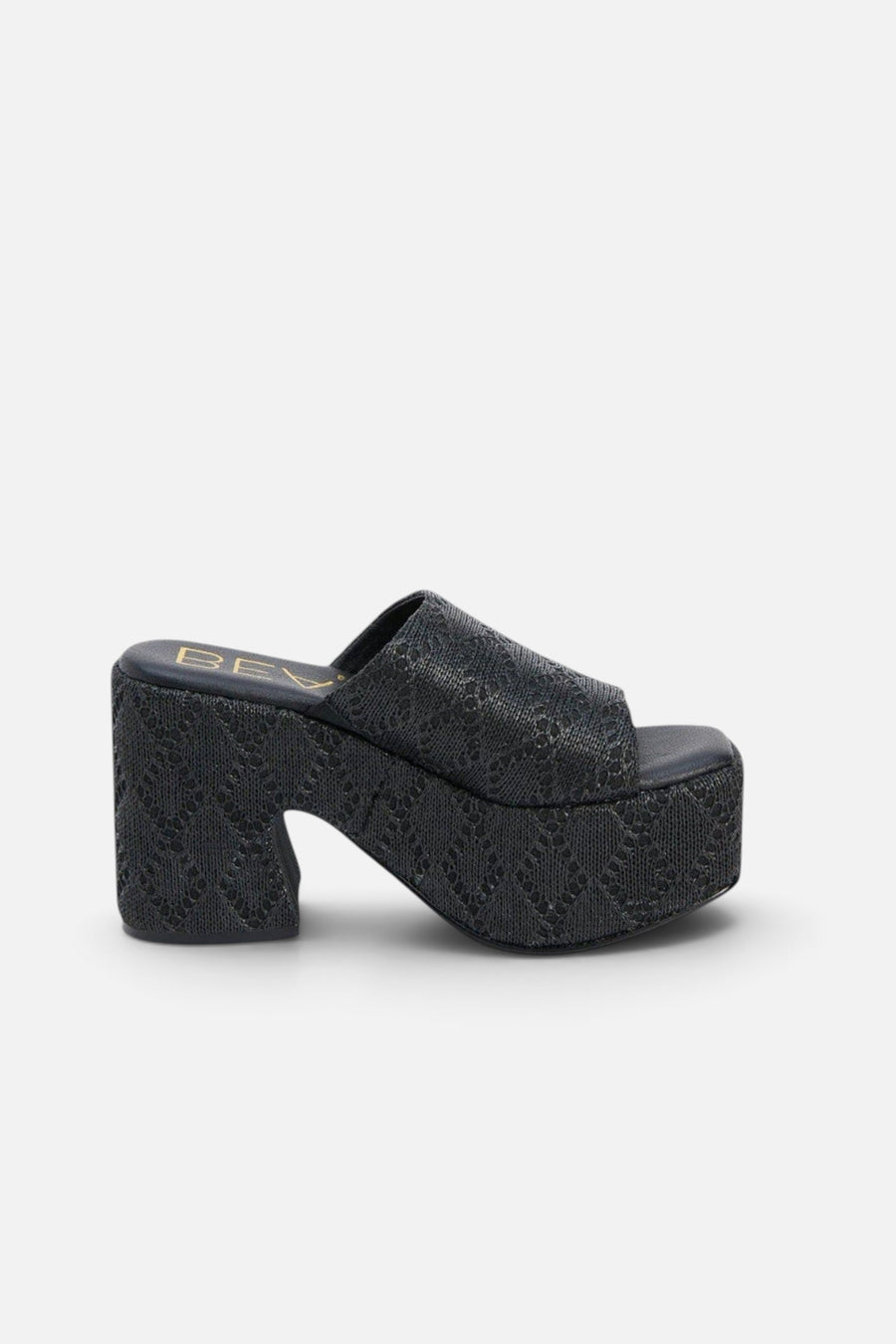 Matisse Como Platform Heel in Ebony – side view