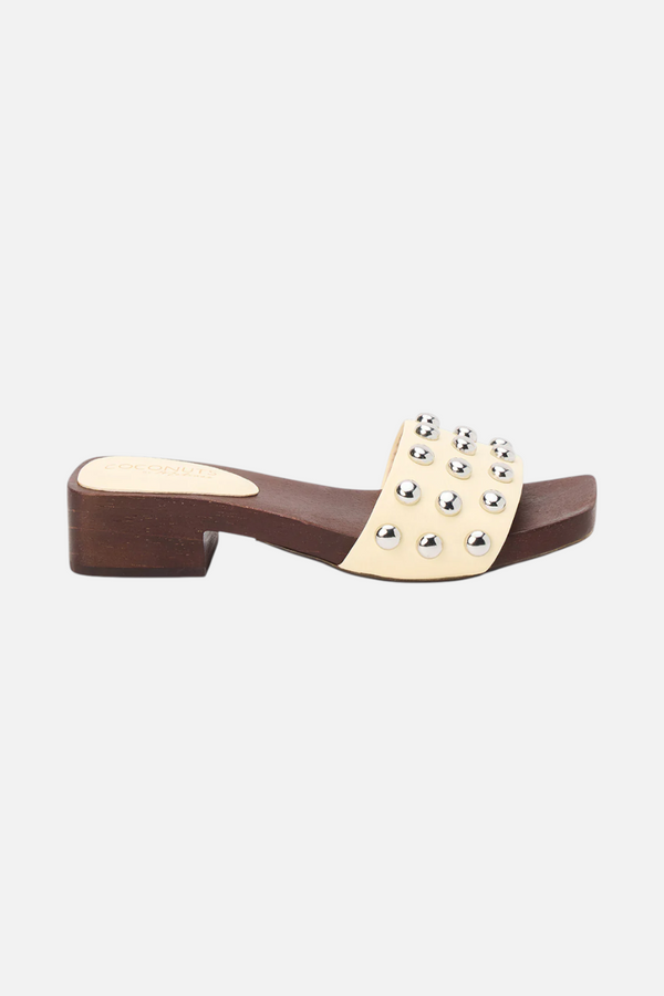 Matisse Fiora Sandal in Off White
