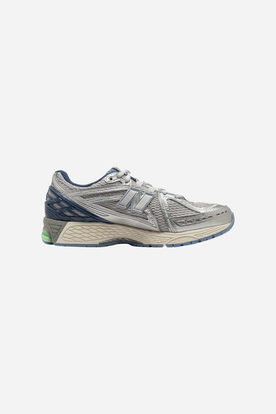 Men's New Balance 1906R in Silver Metallic – back view